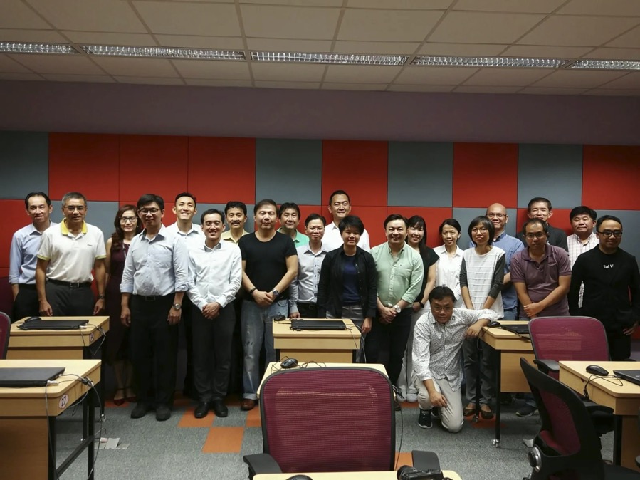 Blockchain Fundamentals Facilitator